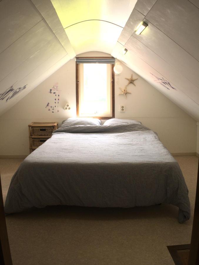 Small, Cute And Cozy Little Holiday Home Hippolytushoef المظهر الخارجي الصورة